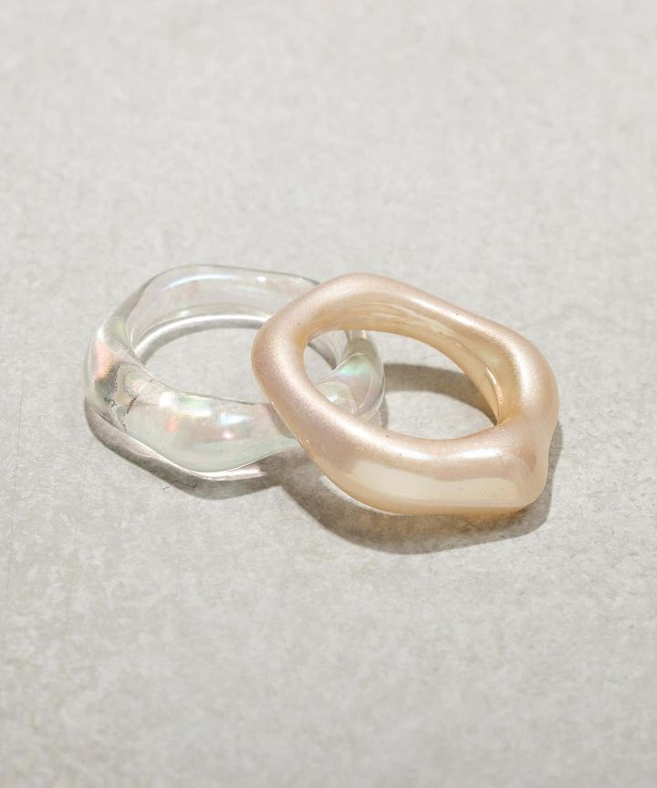 画像1: 出典：3COINS