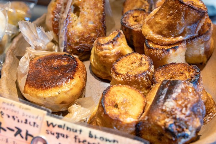 「琉球松」140円はリピーター率の高い人気パン