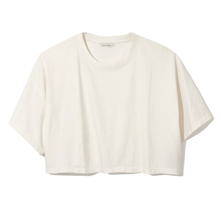 ほどよい太さの袖で初心者でも着こなしやすい。7500円（バナナ・リパブリック）