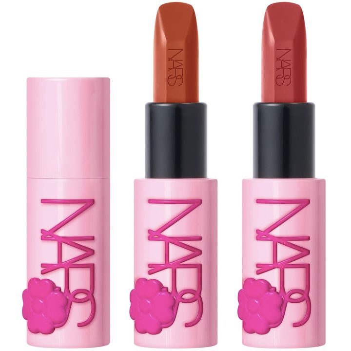 〈左から〉エクスプリシット リップスティック 802A、869A 各￥5,280（ともに9月12日より限定発売）