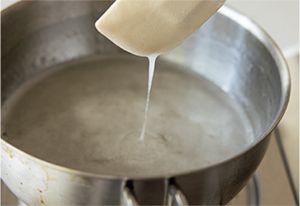 自由研究スイーツ「なぜおいしくなるんだろう？」宝石のようにキラキラの「琥珀糖」を作ってみよう！の画像2