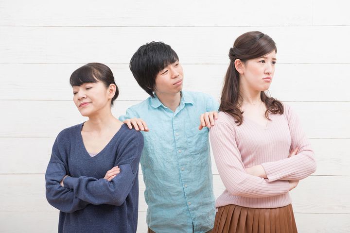 義実家とSNSでつながっていますか？