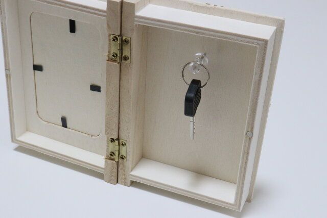 木製ブック型収納ボックス（フォトフレーム付、チェキサイズ） アレンジ