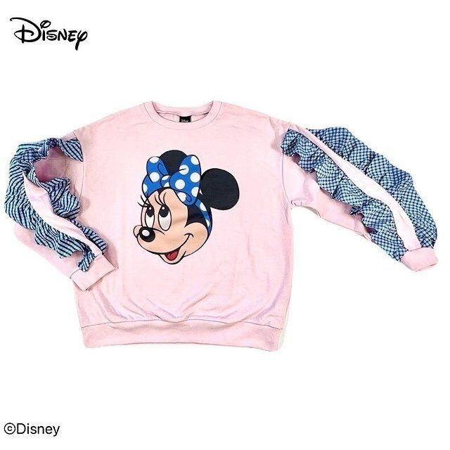 しまむらのミニーマウスの裏毛トレーナー