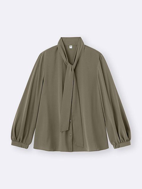 GUのボウタイブラウス