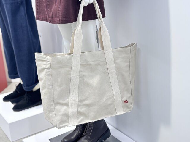 ユニクロ展示会 2025年 秋冬 JW新作バッグ