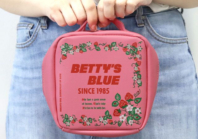 宝島社ベティーズブルーコスメポーチ