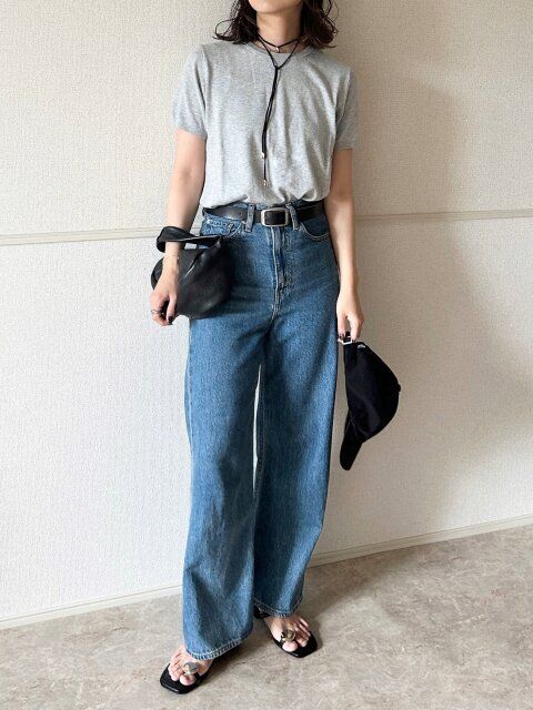 Style①ワイドデニムでつくる、シンプルカジュアル