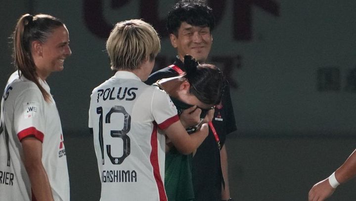 ベレーザ移籍の塩越柚歩、古巣浦和後に思わず涙…「レッズサポーターのみなさん愛のあるブーイング、温かい拍手本当にありがとうございました！」