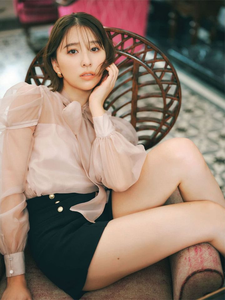 玉井詩織1st写真集「たまゆら」