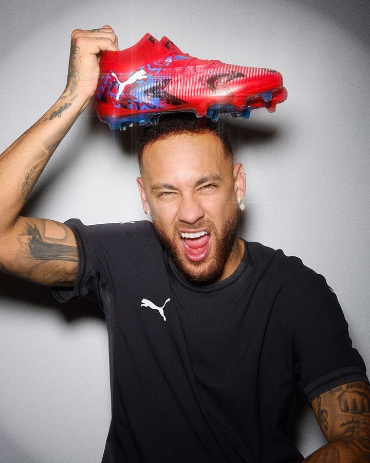 PUMAからネイマールのシグネチャースパイクが登場！その名も『フューチャー8 アルティメット PLAYMAKERS』