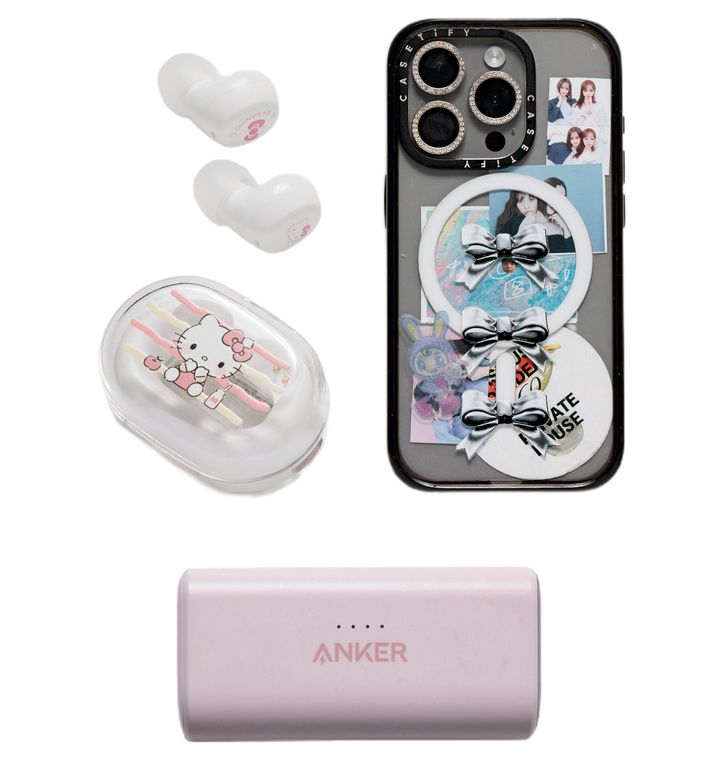 玉城ティナのバッグの中身