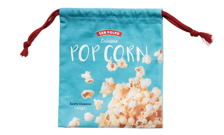 玉城ティナのバッグの中身