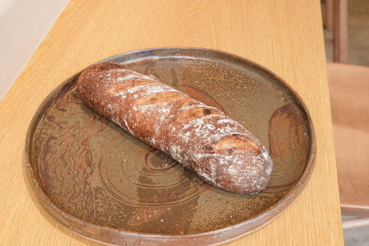 弁天町のフェリーターミナル跡地にオープンしたベーカリーカフェ「パンのフネ BALKEN」で朝食を