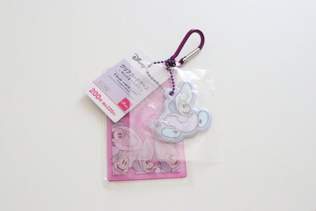 ダイソー クリアカードケース（ヤングオイスター） 商品タグ