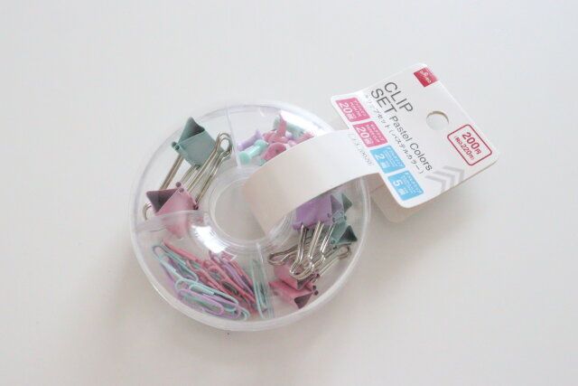 クリップセット（ドーナツ型ケース入、パステルカラー） 文具