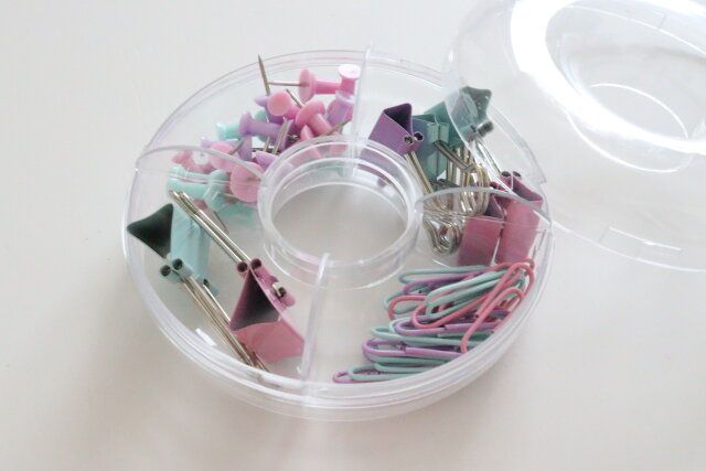 クリップセット（ドーナツ型ケース入、パステルカラー） セット内容