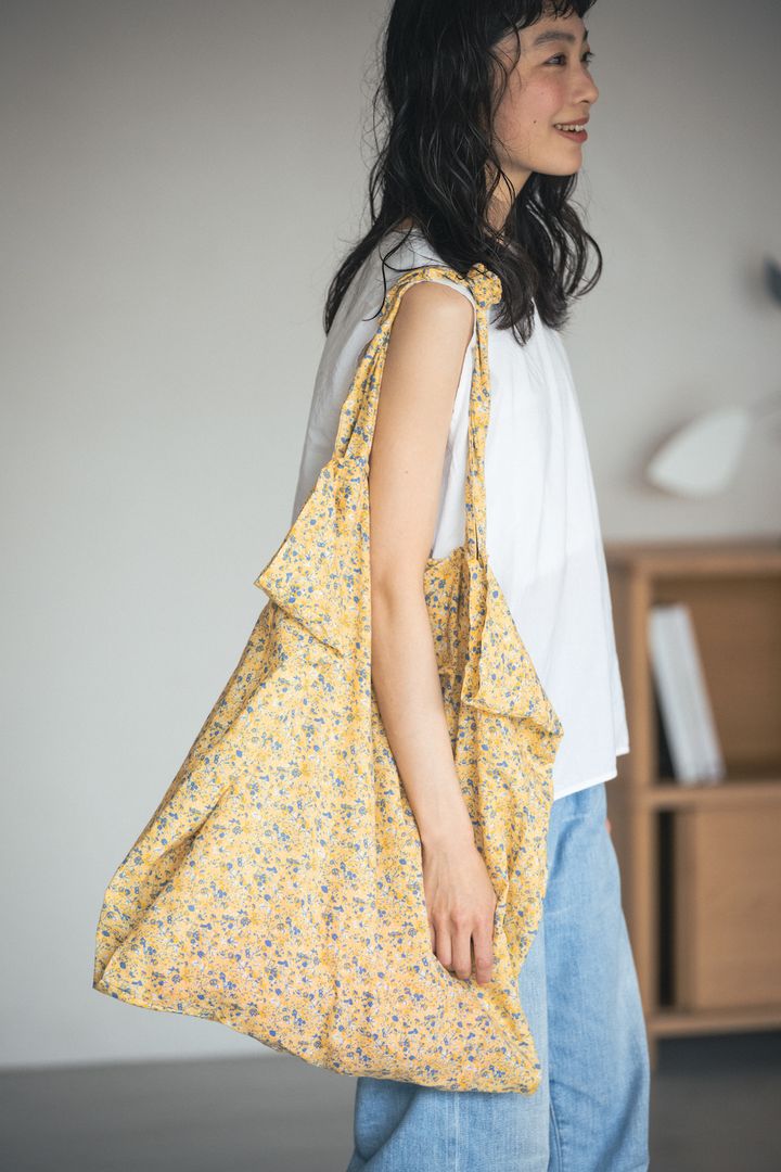 最愛の《ヤエカ》のルーズデニムを夏らしく着こなす方法、教えちゃう！【FUDGE FRIEND おしゃれさんの毎日コーディネート vol.576｜田中真里奈】