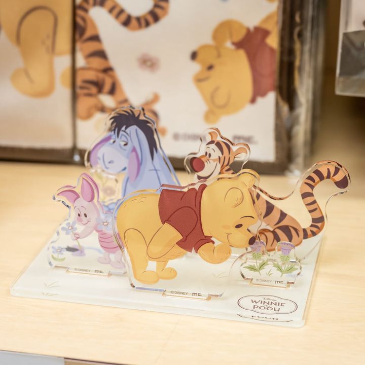 アクリルスタンド