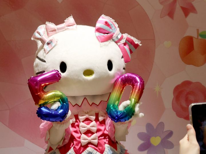 公式SNSで行うカウントダウン投稿イメージ