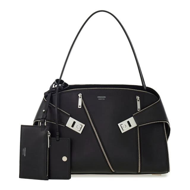 ポップアップストア先行発売「HUG」バッグ