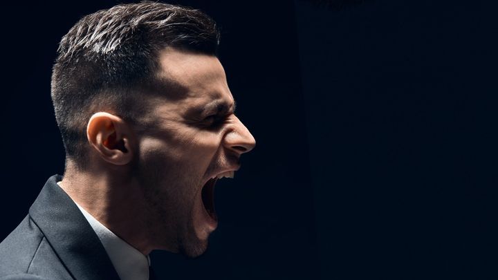 悪態をつくことで物理的にも精神的にも強くなれる