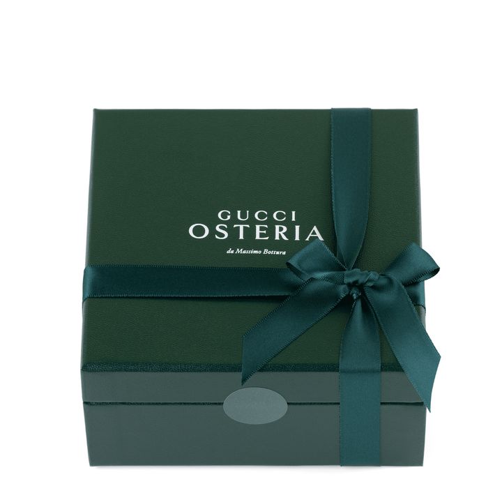 贈り物にも最適なギフトボックス入り