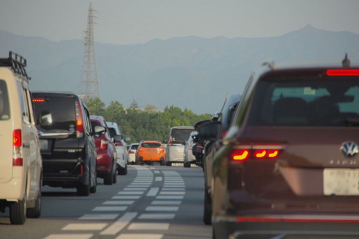 約5人に4人が知らない交通違反とは