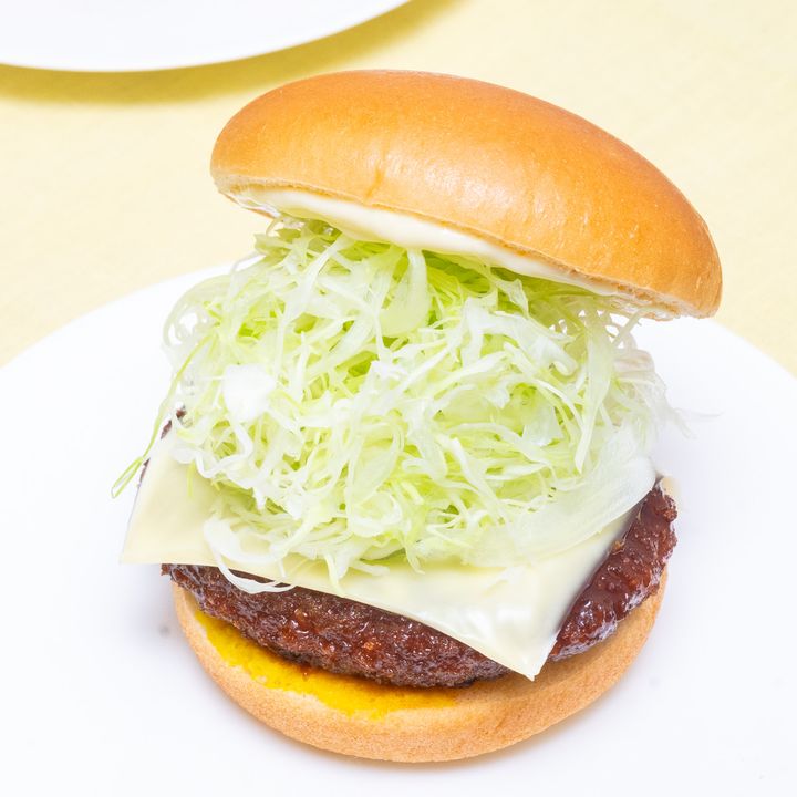 メンチカツチーズバーガー