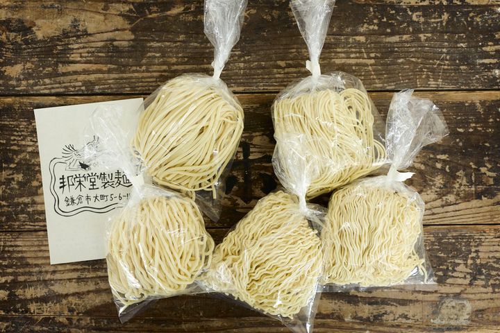 餃子の皮（大・小）