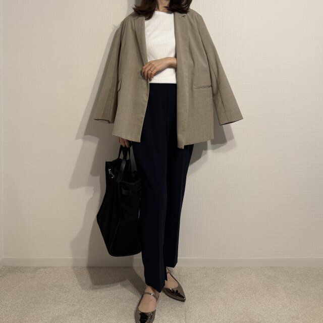 ジャケット合わせで通勤にも