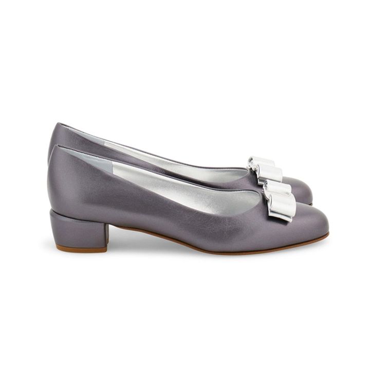 「ヴァラ」シューズ ￥126,500 ※ポップアップストア先行・MIグループ限定発売