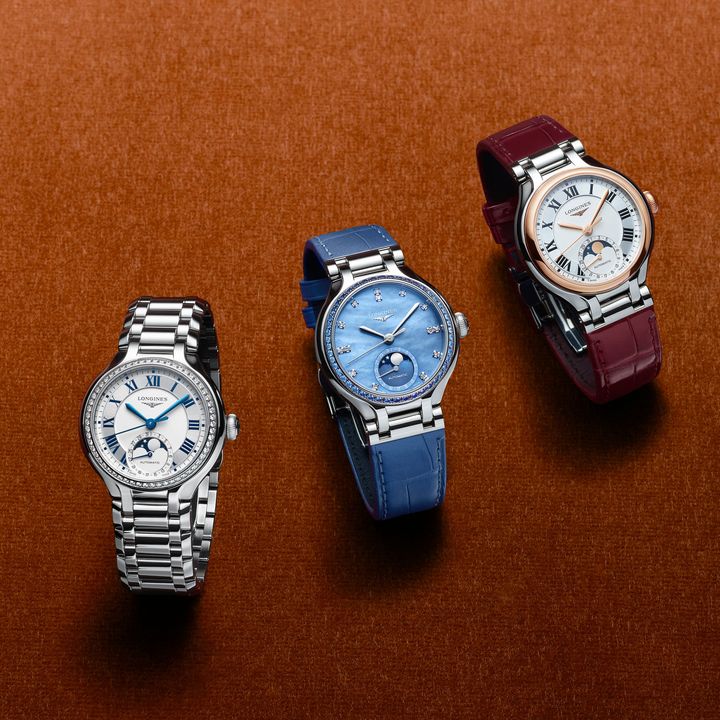 時計「プリマルナ」〈左から〉 SS×ダイアモンド ケース径34mm ¥862,400 SS×ダイヤモンド×ブルーサファイア×MOP ケース径34mm ¥954,800 SS×RG ケース径34mm ¥617,100／すべてLONGINE