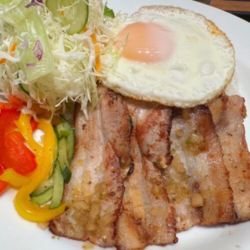 松屋がガチで作ったベトナム料理「コムタム風ポークライス」！大使館公認の本格派メニューを実食レポ