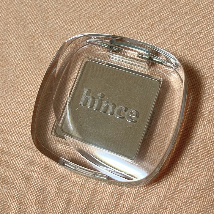 hince シングルアイシャドウ
