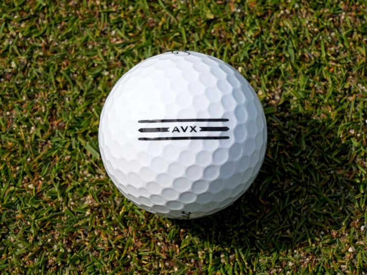 自分にピッタリのボールの選び方は…？ボールを変えるとスコアが上がる！