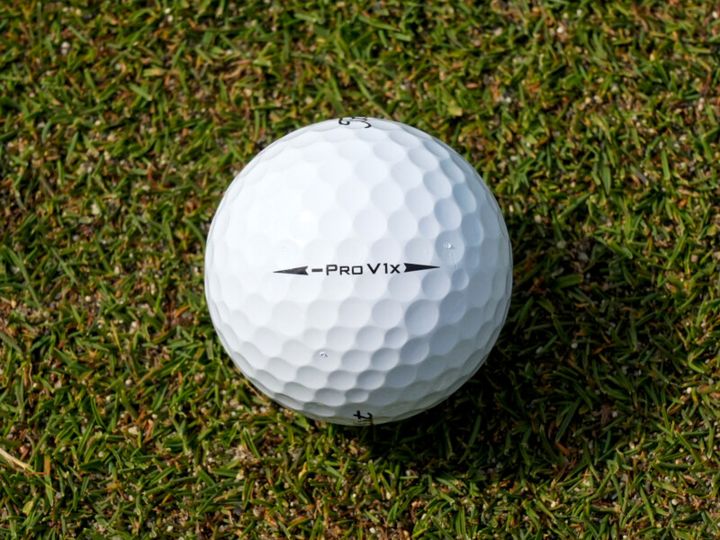 自分にピッタリのボールの選び方は…？ボールを変えるとスコアが上がる！