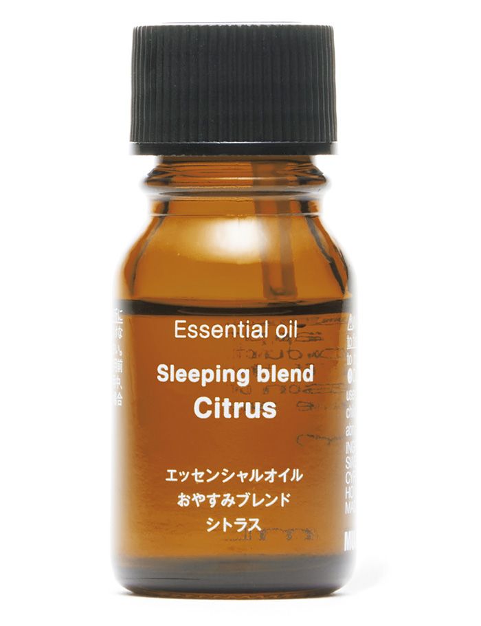 【2位】 無印良品 エッセンシャルオイル おやすみブレンド シトラス 10mL ￥1,790／無印良品 銀座