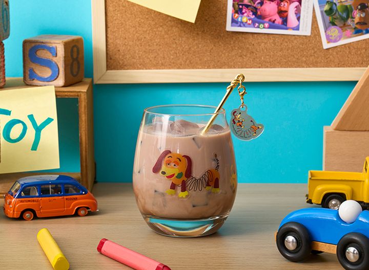 ＜スリンキー・ドッグ＞アイスココア