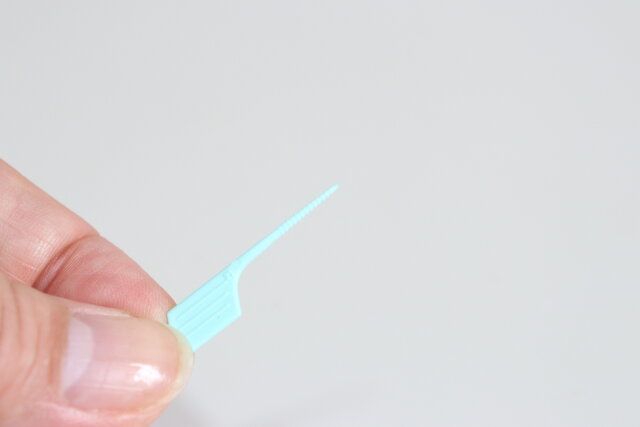 立体構造歯間ピック＆ブラシ ピック先端