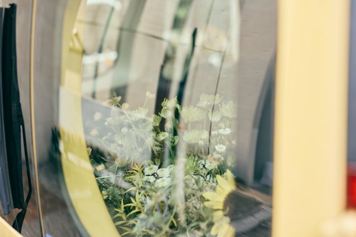 お花屋さんの愛車は、フランス生まれのあのクルマ。初めてのマイカー《ルノー》の「カングー1」【マイカーと一緒にどこまでも。vol.9】