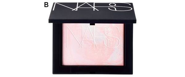 【B】ライトリフレクティング プリズマティックパウダー