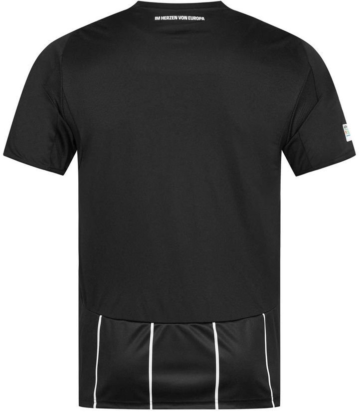 日本代表が移籍のドイツ強豪に「チャンピオンズリーグ」ユニフォームが登場！威圧的な漆黒カラーに