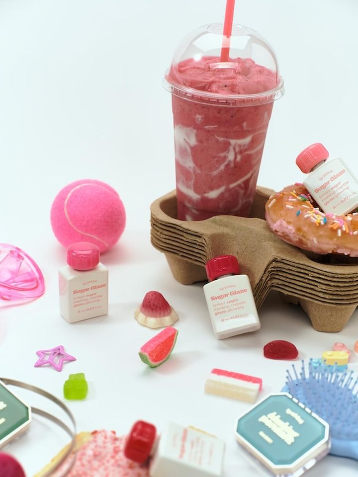 画像: リップポーションシュガーグレーズティント（16 ストロベリームースボール / 17ローズクッキーボール / 18 ウォーターメロンボール / 19 ベリースムージーボール）各¥2,310（すべてオルタナティブステレオ）＜数量限定発売＞