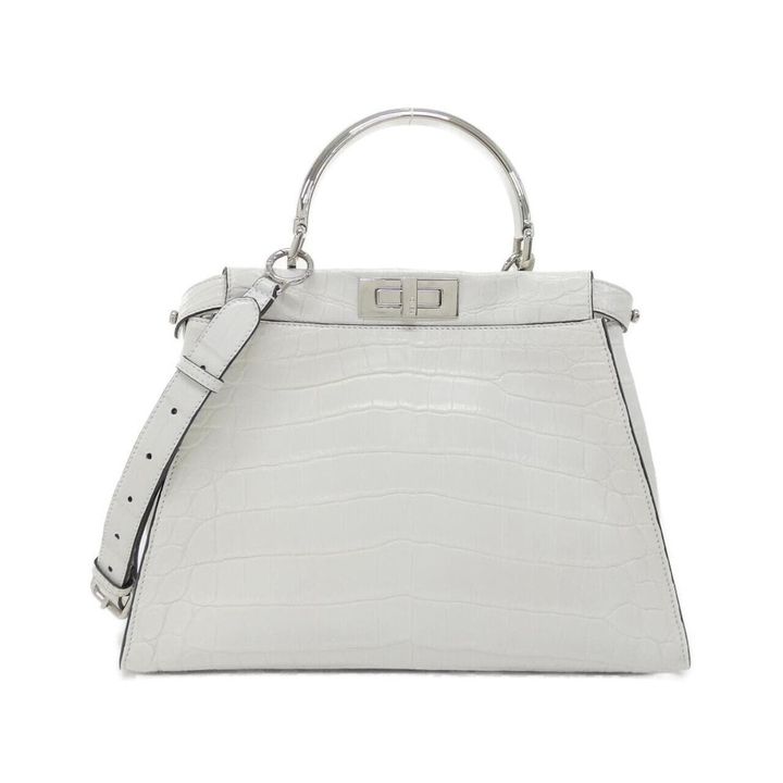 フェンディのピーカブー