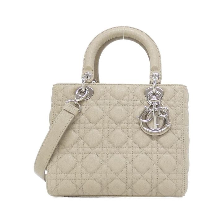 ディオールのレディ・ディオール