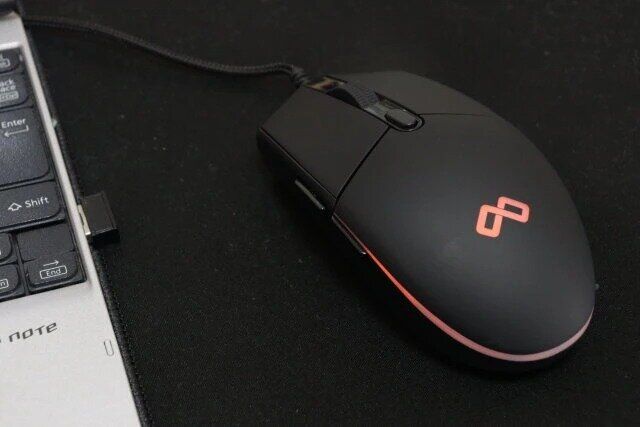 ダイソーのUSB有線マウス LEDライト