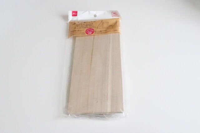 ウォールシェルフ（ナチュラル、幅30cm×奥行13.5cm） パッケージ