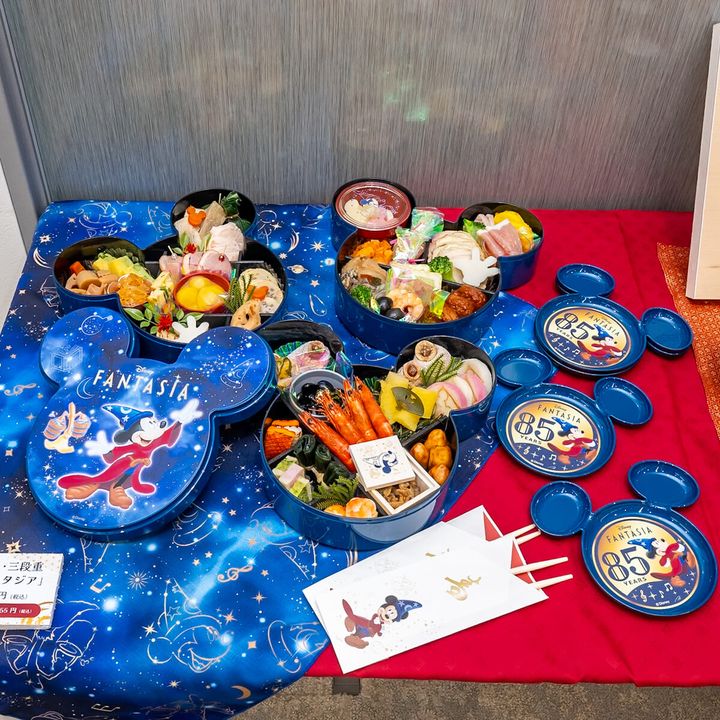 ベルメゾン ディズニー 2026年「おせち・三段重『ファンタジア』」