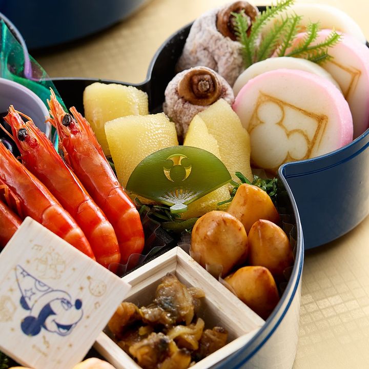 おせち・三段重「ファンタジア」 ミッキーモチーフ